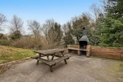 Image de Ferme 'Cal Cisteller' avec piscine partagée et jardin privé