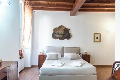 Image de Jacopo Monti - 2 bedrooms with ansuite bathrooms