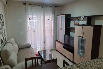 Image de Cosy beach flat (ground floor) with terrace, Ac, Heating and fast WiFi