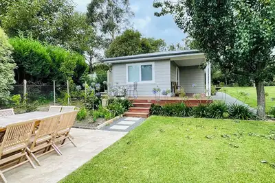 Image de Beautiful 2-bedroom garden cottage in Bowral. Family friendly!