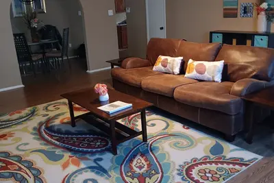 Image de Roomy 3br Family Getaway w/ Foosball & Game Room