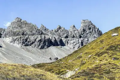 Image de Rest well at our extended-stay hotel in Glendale, Ca