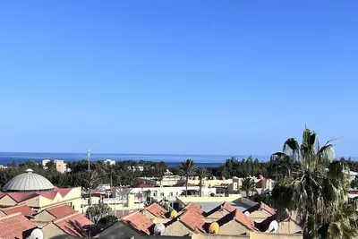 Image de Maison incroyable et confortable avec vue sur la mer