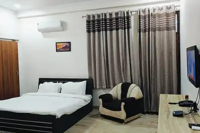 Image de Best 2bhk Homestay in Gomti Nagar- Bayweaver Nests