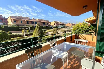 Image de Appartement confortable avec mezzanine, terrasse et piscine commune à L'Ametlla de Mar