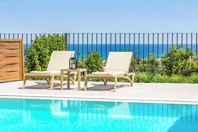 Kamelia Villa 2 - Quatre Chambres Villa, Couchages 7