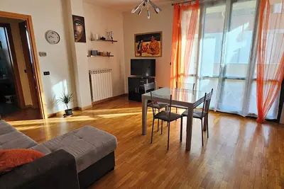Image de Appartamento comodo per il centro e la satzione in Palazzina tranquilla