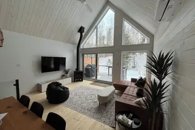 Image de Les 3 versants - Chalet scandinave, construction neuve au Mont-Édouard
