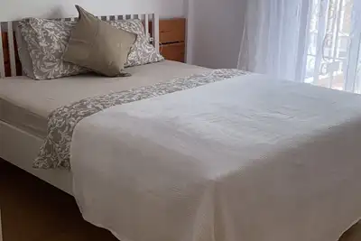 Image de Vacation home right by the sea with a view of Gibraltar