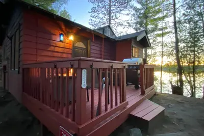 Image de Shady Rest Cabin #3, Sunset Views, Beach, Swimming, Firepit, Multiple Units