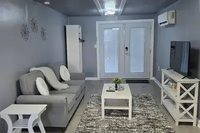 Image de Charming & Cozy 1-bedroom apartment newly renovated in Linthicum Heights.