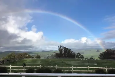 Image de Stunning 3-bedroom farmhouse in Petaluma on Horse Farm