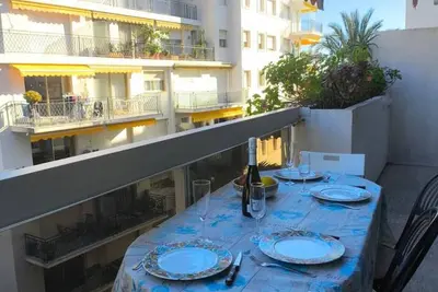 Image de Two Bedroom Apartment with Balcony and Parking, Near the Sea