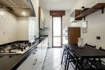 Milan Rogoredo Balcony Apartment