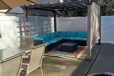 Image de Charming 3-bedroom house with WiFi, Ac and access to backyard