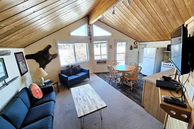 Image de Riverfront Cabin, 2 Bedrooms, Kenai River