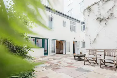 Image de Quiet, cozy apartment near the center