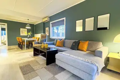 Image de Appartement confortable de 2 chambres avec parking