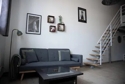 Image de T2 en duplex grand volume et parking souterrain