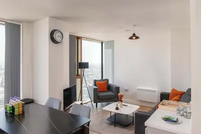 Image de Stunning 2 Bed Flat in Central Birmingham w Views