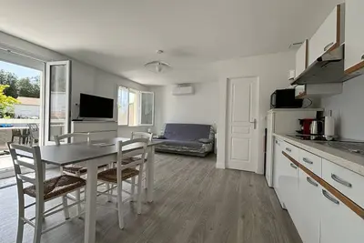 Image de Saint-Palais : T2 3 étoiles, proche plage, terrasse sud, parking, clim et Wifi