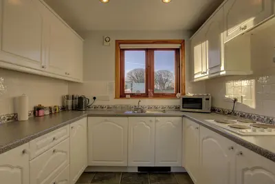 Image de 2-Bedroom Villa overlooking the famous James Braid Brora Golf Course.