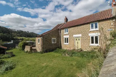 Image de White Lodge Cottage, family friendly, with hot tub in Scalby