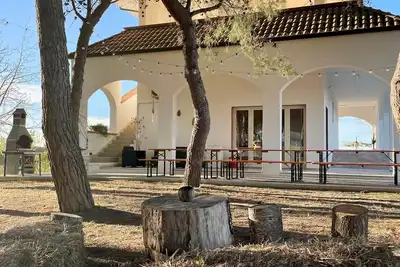 Image de Comfortable villa in pine forest 15' from the sea/Lecce