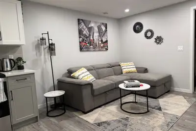 Image de Relax, Recharge, Repeat: 2BedroomWalkout Haven