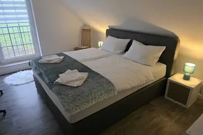 Image de Rural vacation home on Lake Heeder