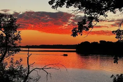 Image de Two Charming Lake Miltona Cabins! Compound! Pontoon available! Walleyes! #2131