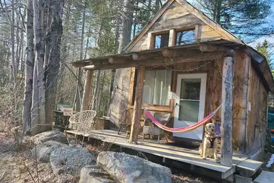 Image de Cabin 7 min to Ski Stratton, Wood-Fired Sauna, Brook View, Woodstove, Dogs Ok