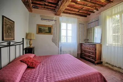 Image de Appartement 'Menestrello' avec piscine partagée, jardin commun et climatisation