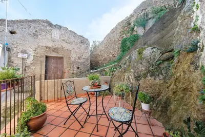 Image de Maison de vacances 'Tommaso E Martina' avec vue sur les montagnes, Wi-Fi et climatisation