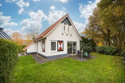 Image de Wheatear I Authentic Home neat the Forest