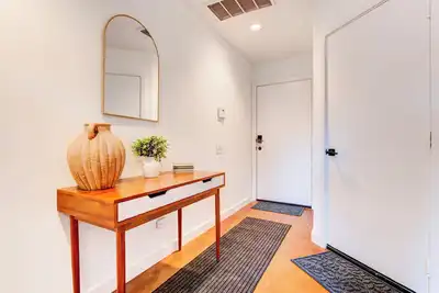 Image de Charming 2-bedroom townhome in fantastic Houston inside a gated community