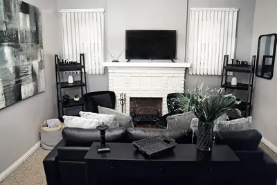 Image de Charming 3-bedroom house with WiFi and Ac in Cincinnati