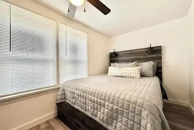 Image de Charming 1-bedroom entire apartment with Ac, WiFi in West Plains