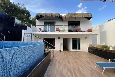 Image de Luminous Studio Downtown Cancun w/ Kitchenette, Ac, Balcony, WiFi