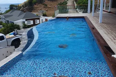 Image de Soothing 2-bedroom oceanfront villa in Saint Barthelemy, steps from the beach