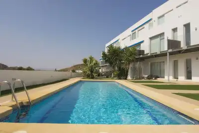 Image de Fantastic Semi-detached House with Pool and Parking