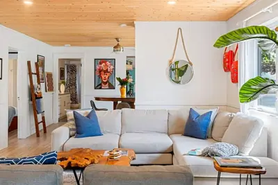 Image de Mi Casa Leamington across From Seacliff Park