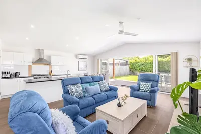 Image de Charming 4Bedroom Home Near TrainStation & Beaches