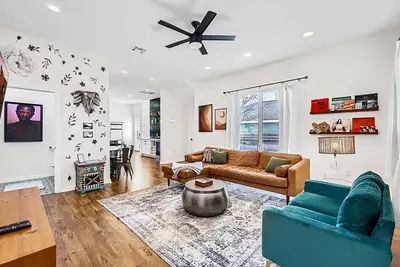 Image de Modern 3br Retreat | Near Downtown+Domain+Airport