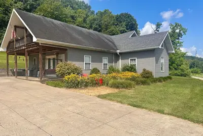 Image de Charming 2-bedroom house in the heart of Appalachia