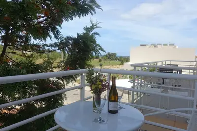Image de Apartment opposite the Ria Formosa and the beach, in a private condo with swimming pool
