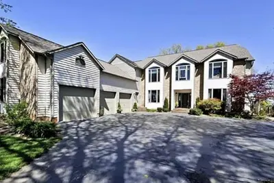 Image de Luxury Waterfront Executive Family Home Annapolis with All Amenities