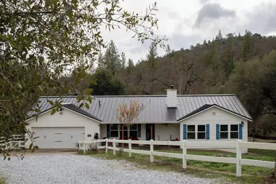 Image de Charming 4-bedroom house with Ac and WiFi in Shingle Springs