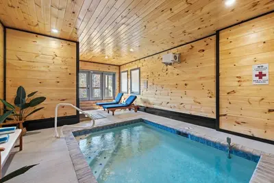 Image de Heated Indoor Pool, Hot Tub, Arcade & Movie Area & Nature Viewing