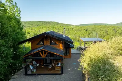 Image de Chalet luxueux en Montagne avec Spa et Vues Panoramiques à Couper le Souffle